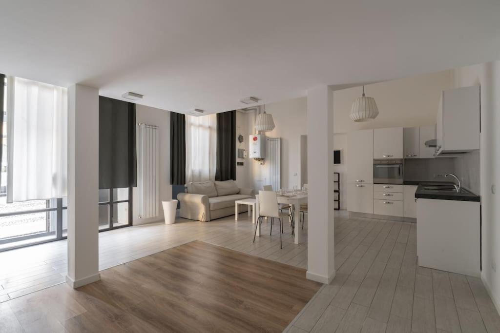 Spazioso Loft: Coldilana14 Milán Exteriér fotografie